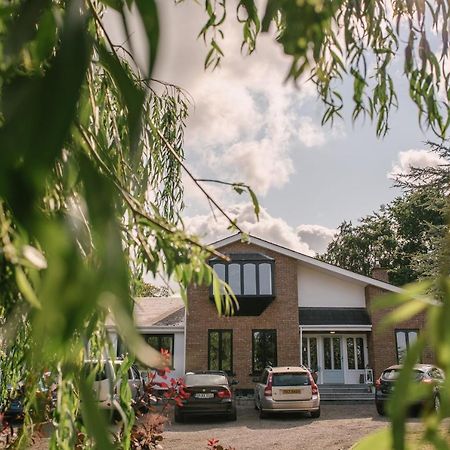 En-Suite Double Room. Dublin Airport, Fairyhouse, Tayto Park, Ashbourne Close By. Ашборн Экстерьер фото